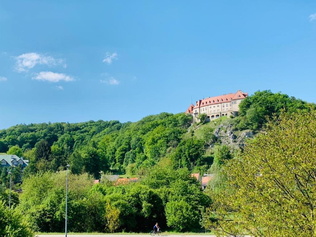 Pokoje W Starej Karczmie Liszki Bagian luar foto